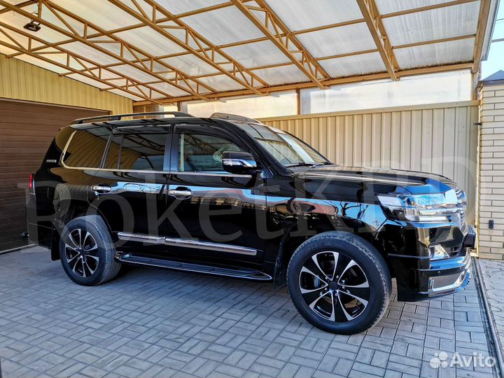 Обвес Toyota Land Cruiser 200 Modellista