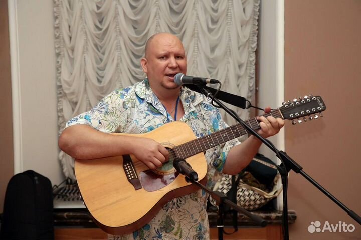 Дуэт поющих гитаристов. Любые песни споемте вместе