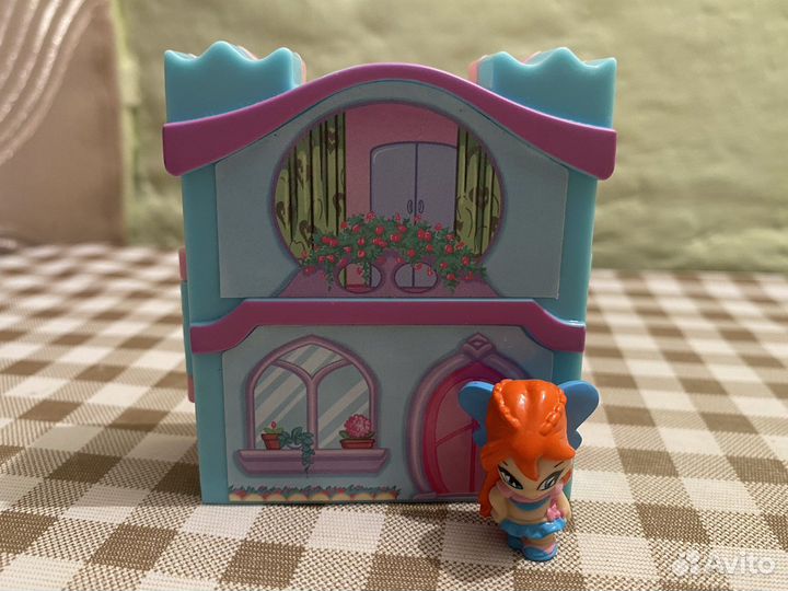 Винкс с домиком