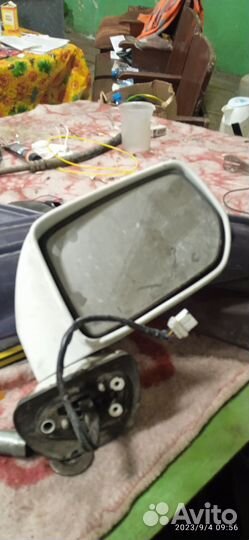 Боковое зеркало правое nissan Одиссей