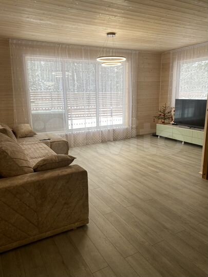 Коттедж 125 м² на участке 10 сот.