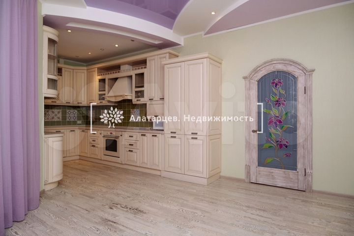 4-к. квартира, 155,3 м², 1/6 эт.