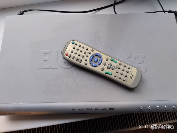 Dvd плеер elenberg