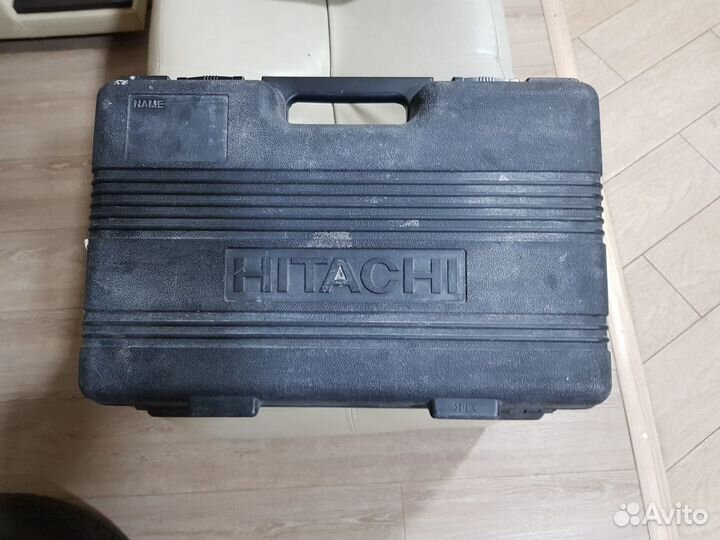 Шуруповерт hitachi 12v