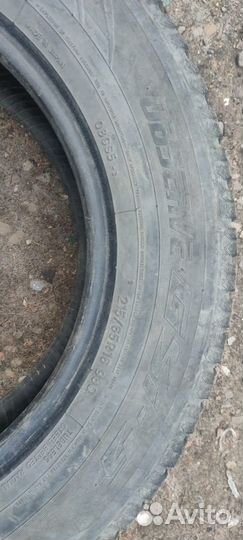 Toyo Observe GSi-5 215/65 R16