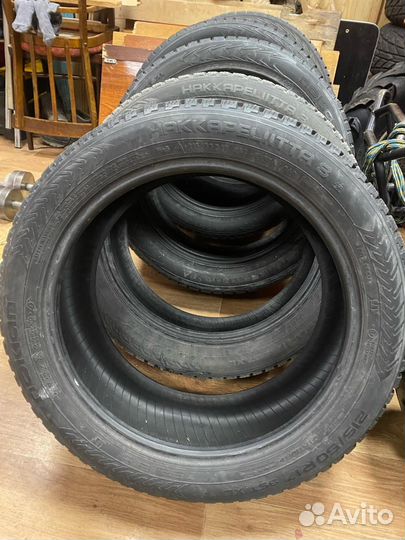 Nokian Tyres Hakkapeliitta 8 215/50 R17