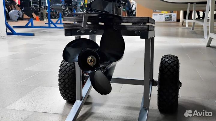 Лодочный мотор Tohatsu M18 (Новый витринный)