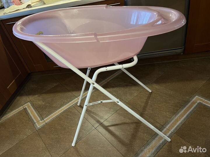 Подставка для детской ванночки с ванночкой