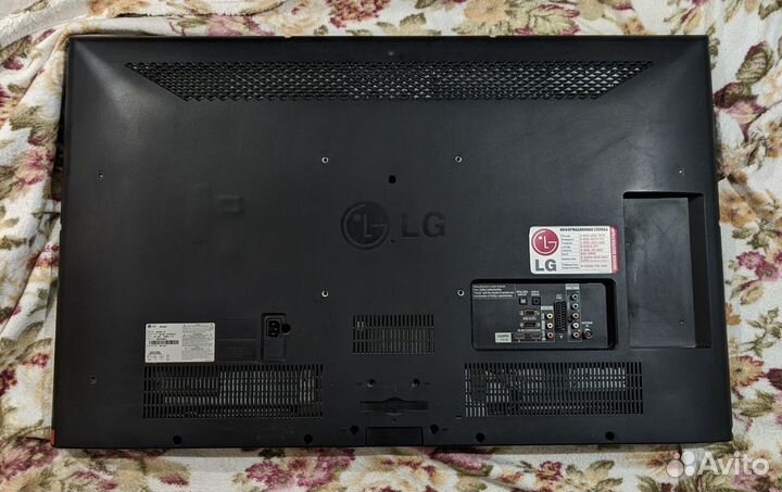 Телевизор LG 42 дюйма