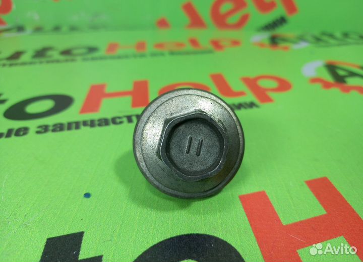 Болт шкива коленвала toyota 1ZZ-FE