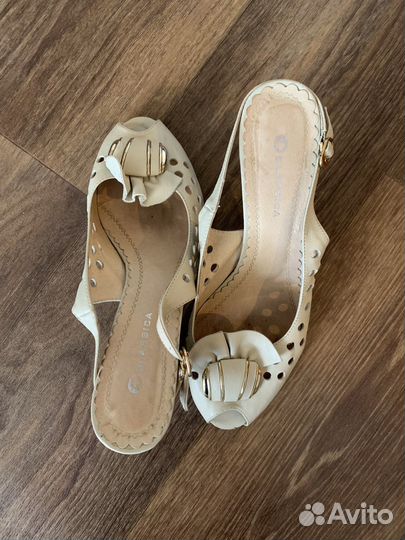 Босоножки женские 38 размер
