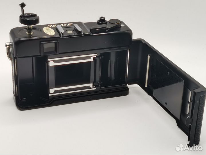Yashica 35-ME