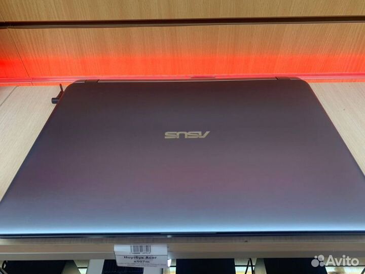 Ноутбук Acer x507m