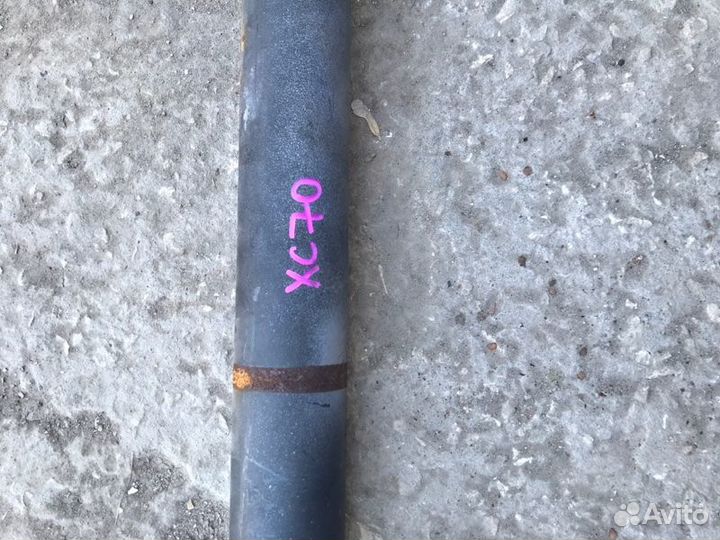 Карданный вал Volvo Xc70