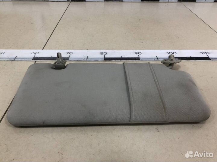 Козырек солнцезащитный внутри Nissan Tiida C11 200