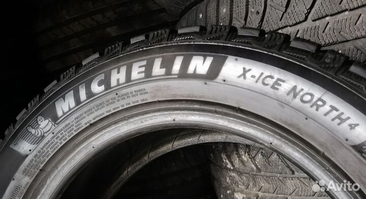 Michelin X-Ice North 4 205/55 R16 94T