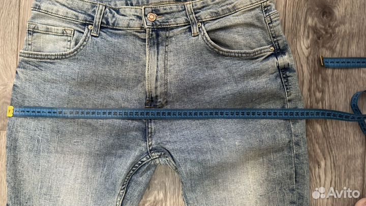 Джинсы bershka