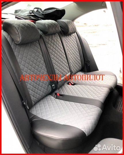 Чехлы Автопилот Volkswagen Jetta 6 из экокожи Ромб