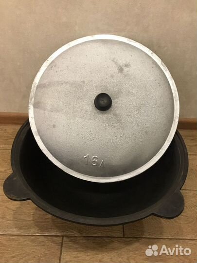 Казан чугунный 16 литров с крышкой