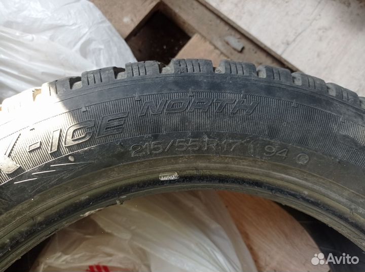 Michelin X-Ice North XIN2 215/55 R17