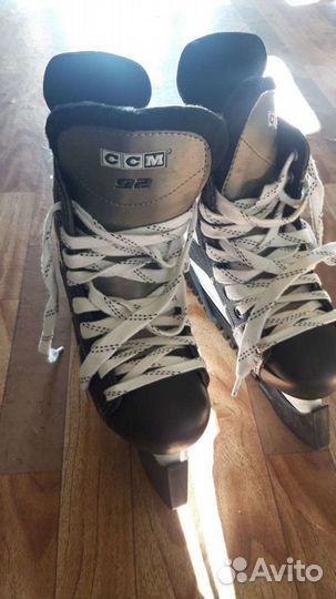 Коньки хоккейные ссм