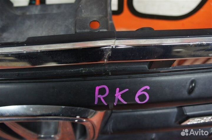 Решетка передняя Honda Stepwgn RK5 2010