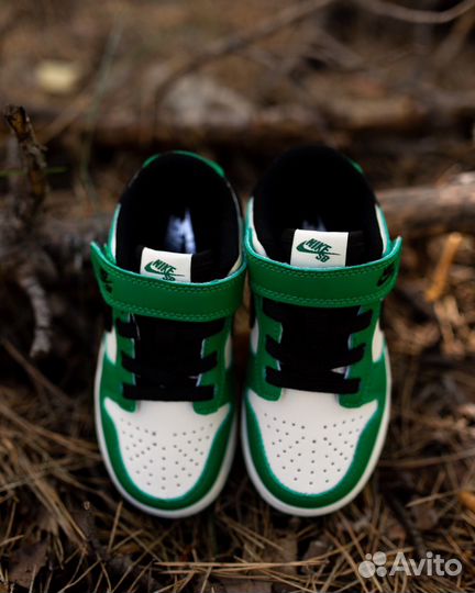 Кроссовки детские nike sb