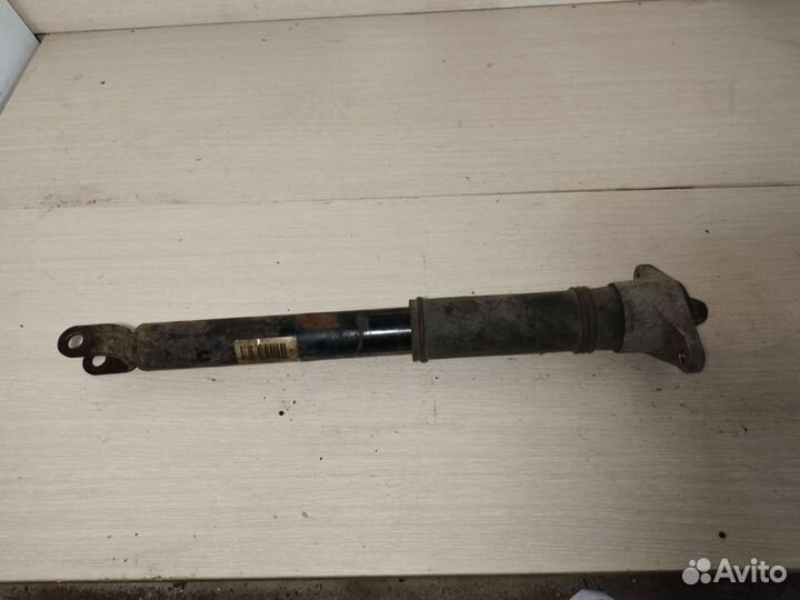 Амортизатор задний Kia ceed 1