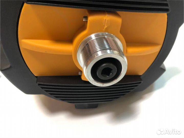 Глубинный вибратор для строительных работ