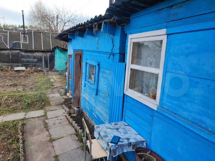 Дача 25 м² на участке 4 сот.