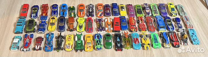 Hot wheels машинки
