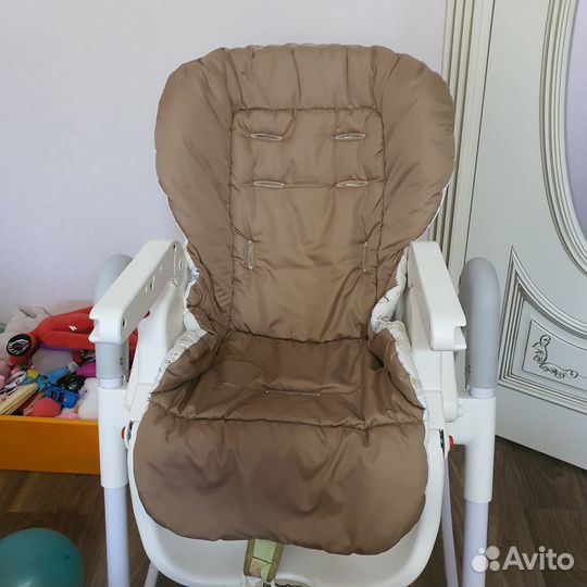 Стульчик для кормления babyton