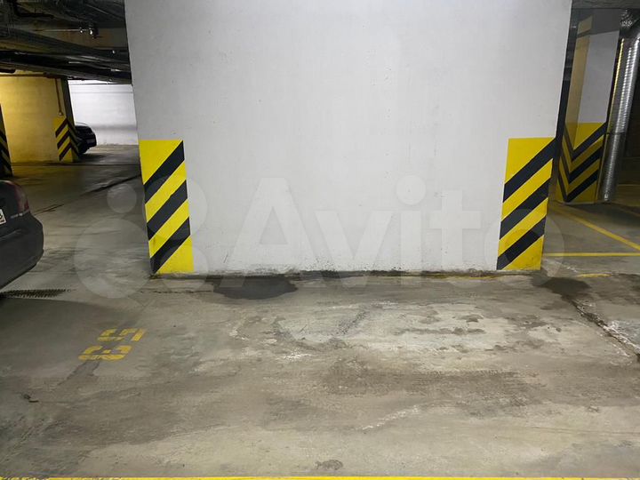 Машиноместо, 18 м²