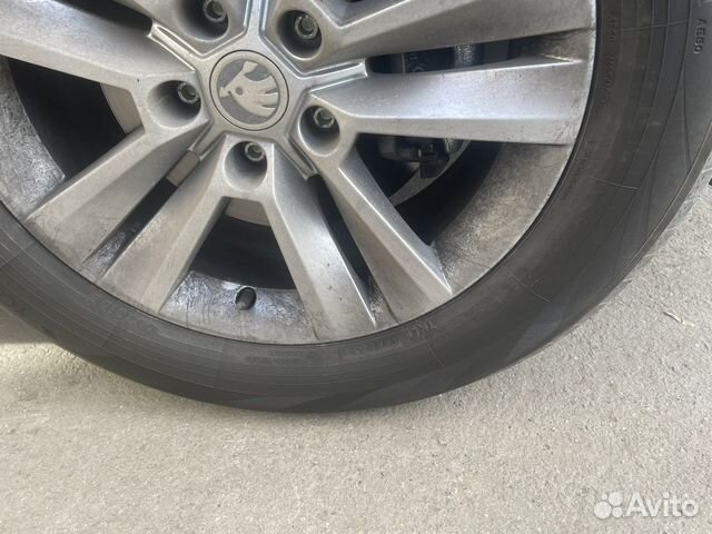 Yokohama BluEarth AE50 215/65 R17