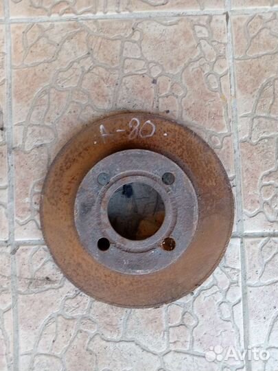 Диск тормозной передний на ауди 80 б3 1.8л