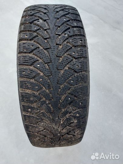 Nokian Tyres Hakkapeliitta 4 215/60 R16 95T