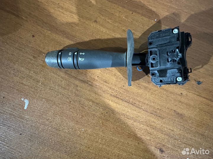 Подрулевой переключатель левый LADA Largus