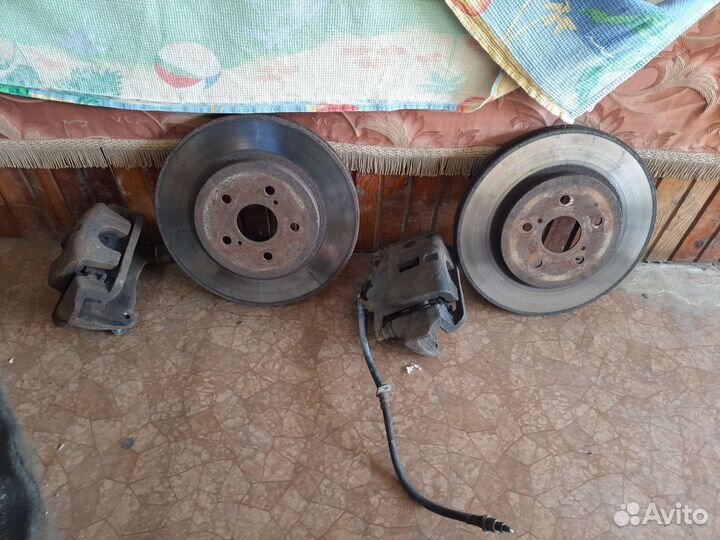 Суппорт Toyota/Lexus RX