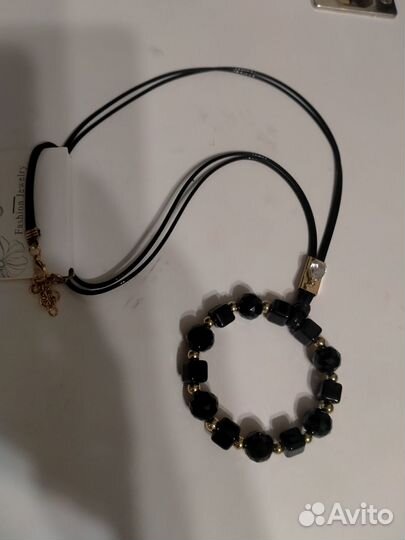 Украшение на шею