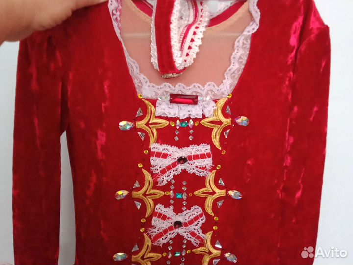 Костюм для фигурного катания 140 146