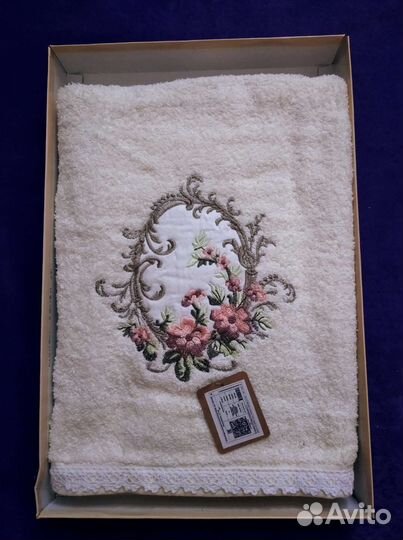 Полотенце банное махровое Turkey коробке 70/140