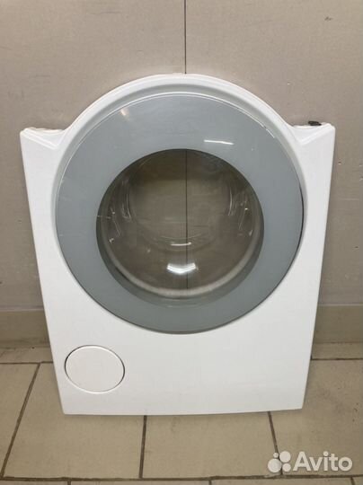 Люк с панелью Miele