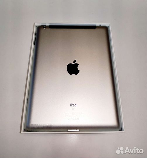 Apple iPad 3 32Gb Wi-Fi + Cellular (симка)