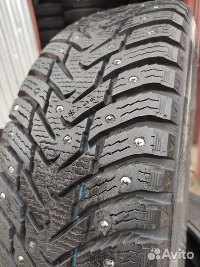 Nokian Tyres Nordman 8 215/70 R16 104T