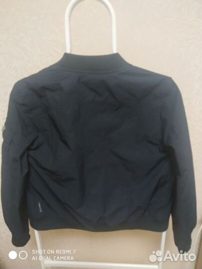 Бомбер armani 154 см