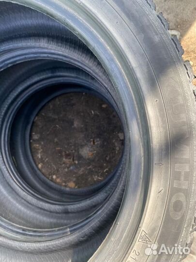 Kumho I'Zen KW22 215/50 R17 95T