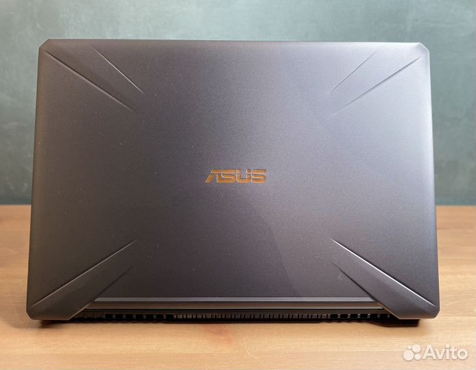 Asus TUF 17,3