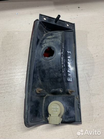 Фонарь задний правый ford explorer 1