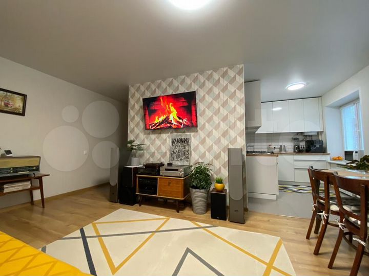 4-к. квартира, 73,7 м², 2/5 эт.