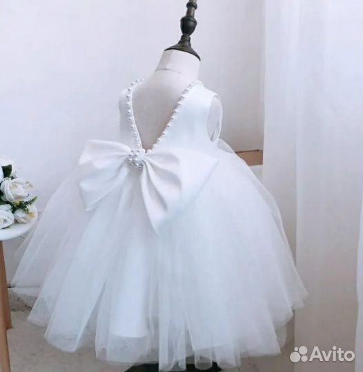 Платье праздничное